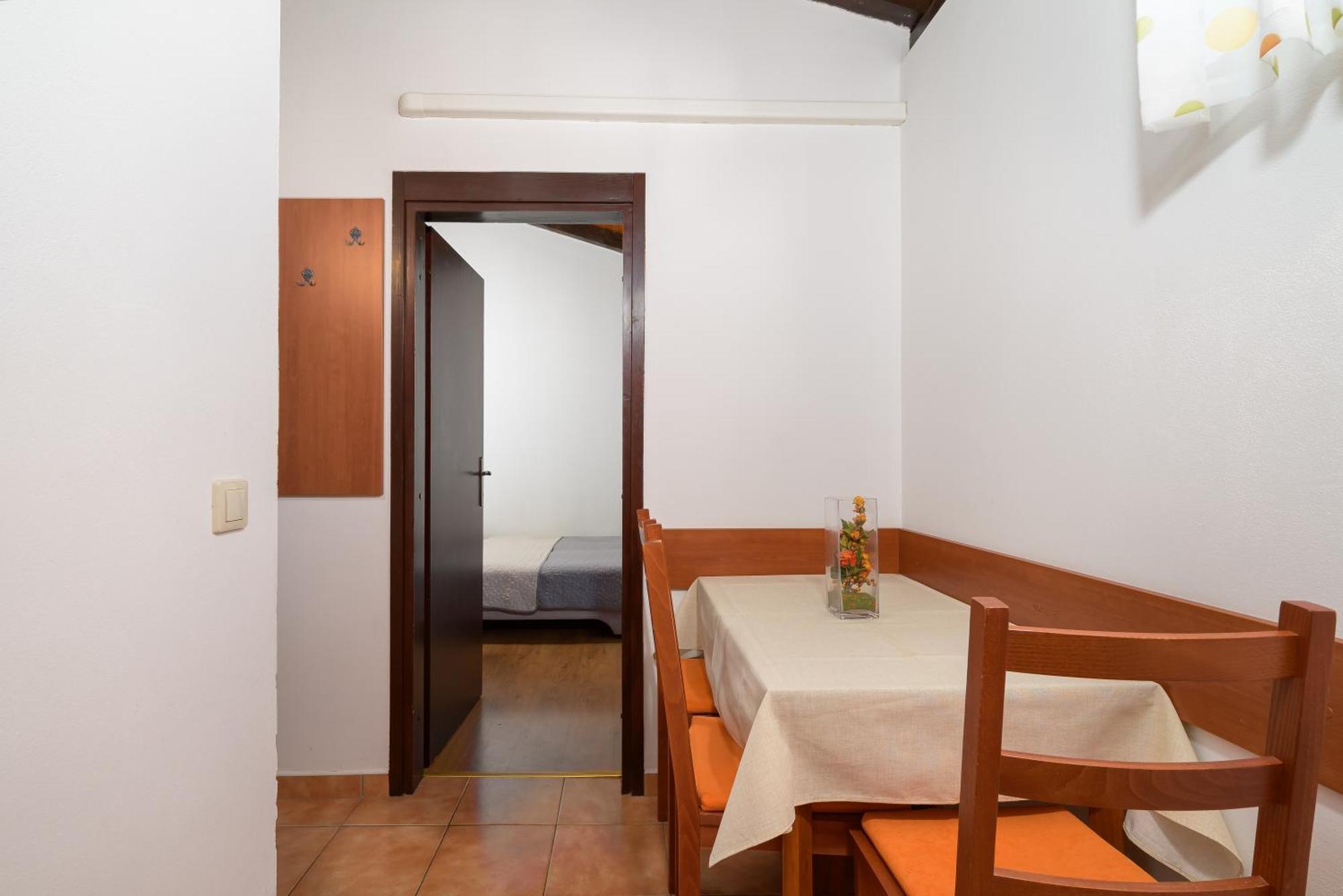 Apartment Pinjola Пореч Екстериор снимка