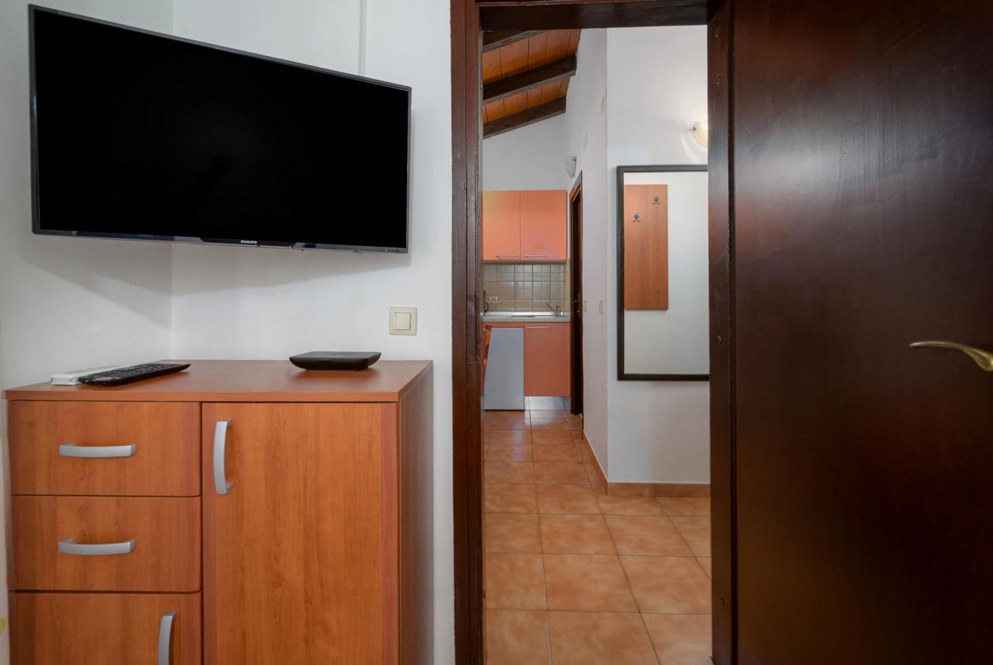 Apartment Pinjola Пореч Екстериор снимка