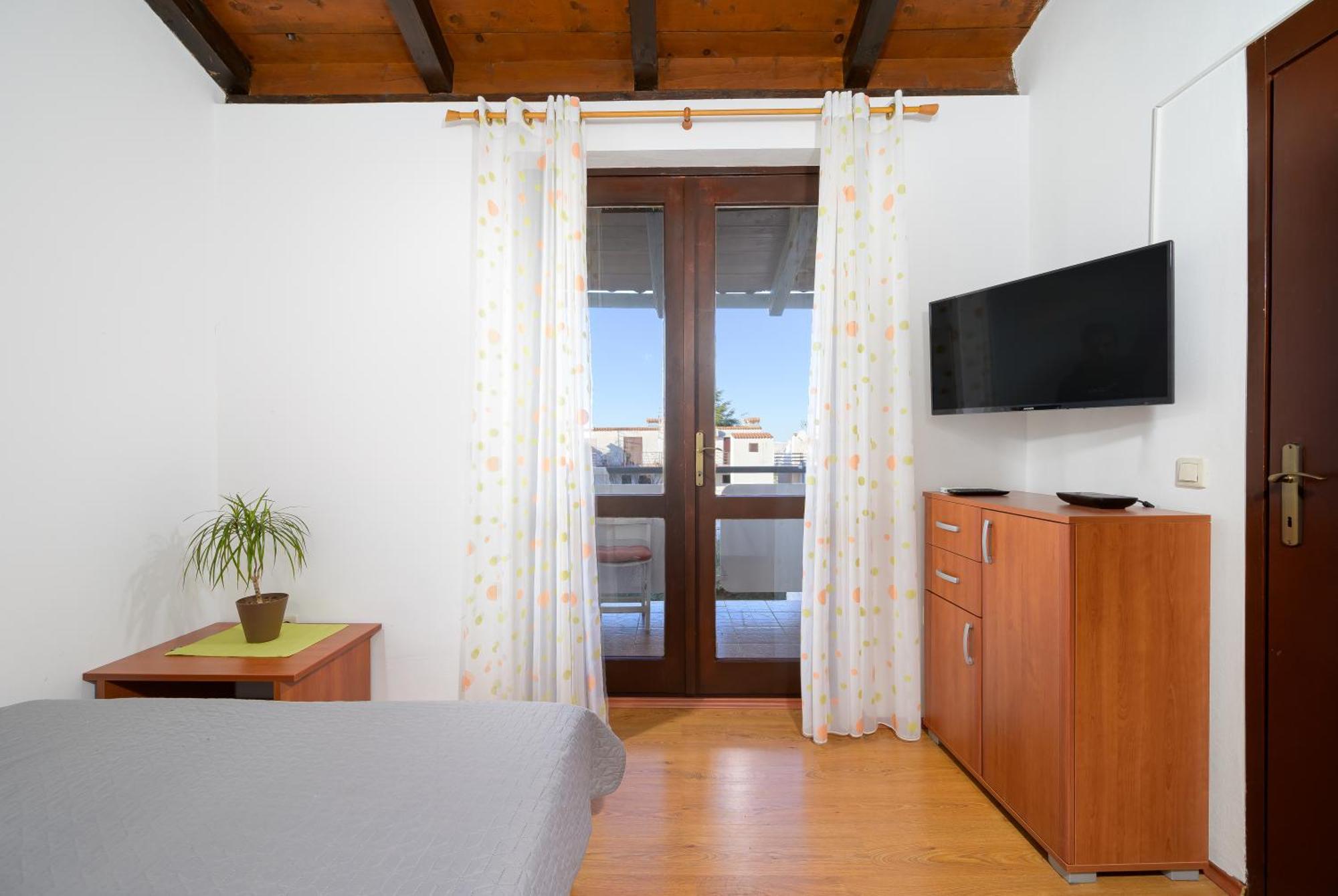 Apartment Pinjola Пореч Екстериор снимка